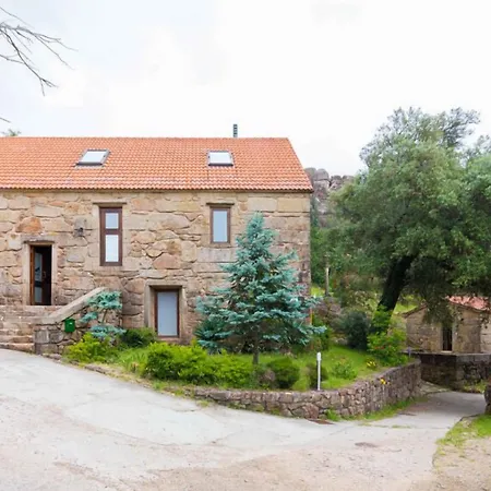 Country house San Cibran Loureda